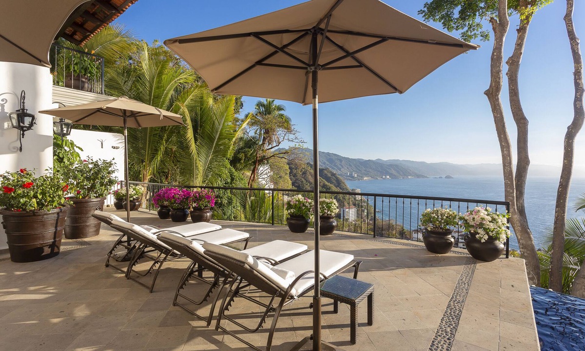 Conchas Chinas Villa | Spacious Open-Air Villa w/Unequaled Luxury/Views, 5 Mins to Town, Chef & Staff