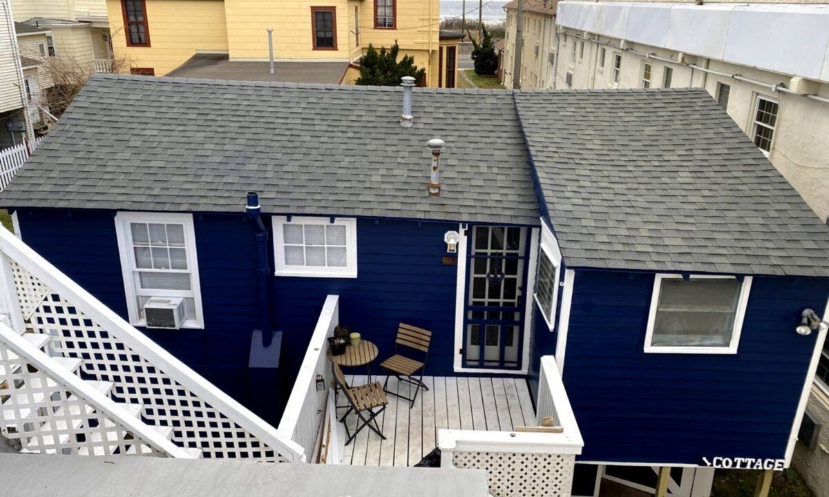 Cape May Cottage | Stand-alone cottage, ocean view, seconds to beach, and short walk to downtown!
