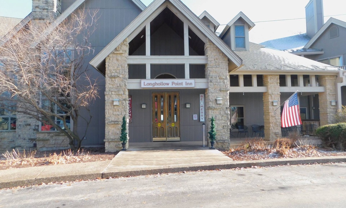 The Galena Territory Apartment | Studio Unit at Longhollow Point Inn