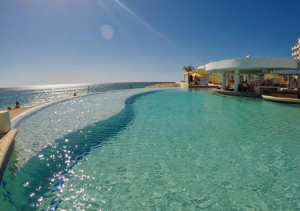 Sandy Beach Villa | Stunning 4 Bedroom Beach Villa on Sandy Beach at Las Palmas Beachfront Resort V10 villa