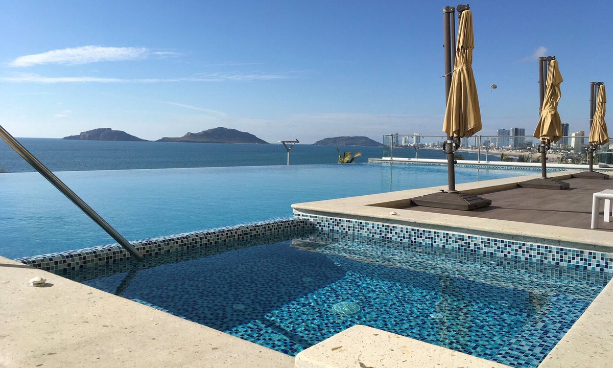 Mazatlan Condo | Sunset View Luxury 7th floor "Malecon -Oceanfront" Condo in beautiful Mazatlan.