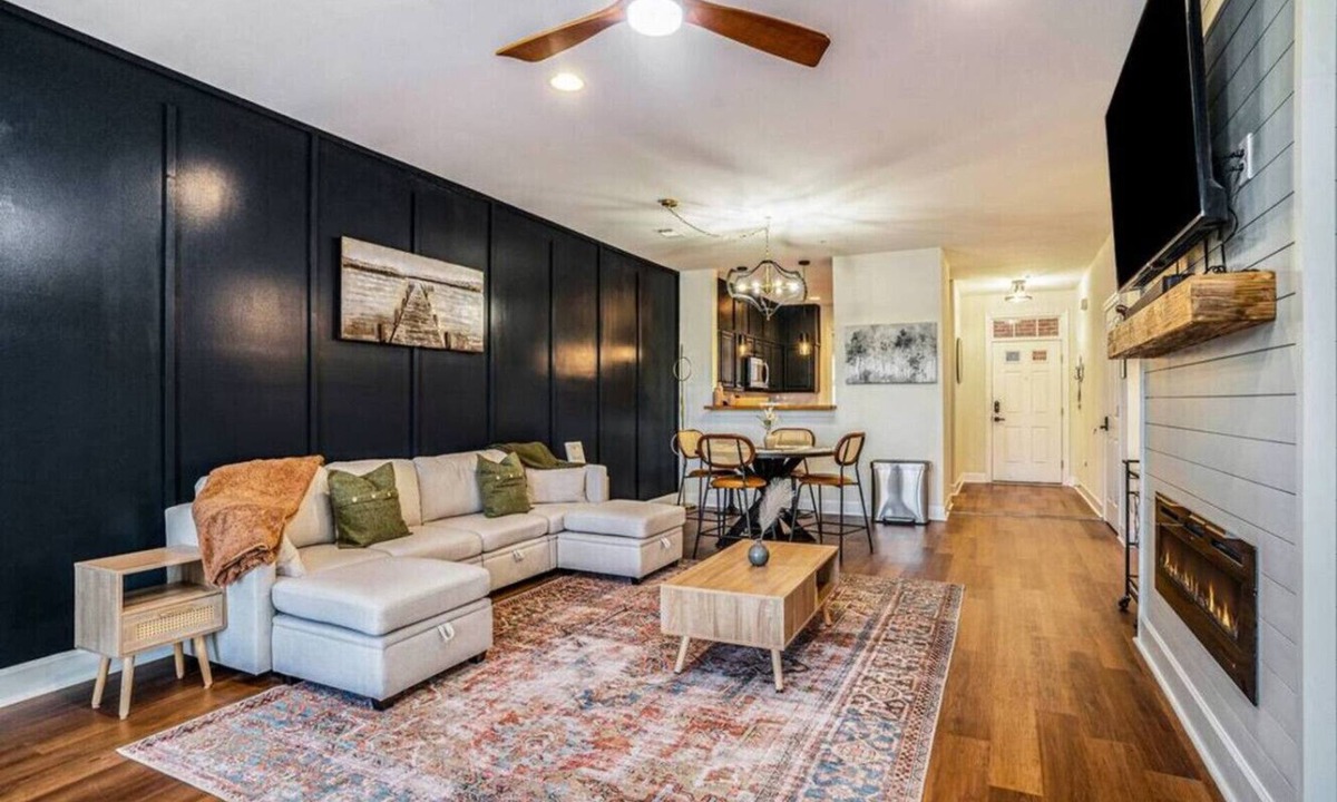 Santee Condo | Sunsets on Lake Marion: 2BD Lakefront Luxury Bliss