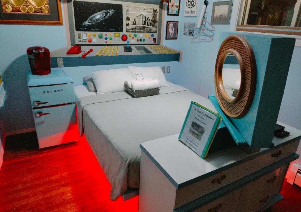 Loveland Hostel | The Oasis on Eisenhower