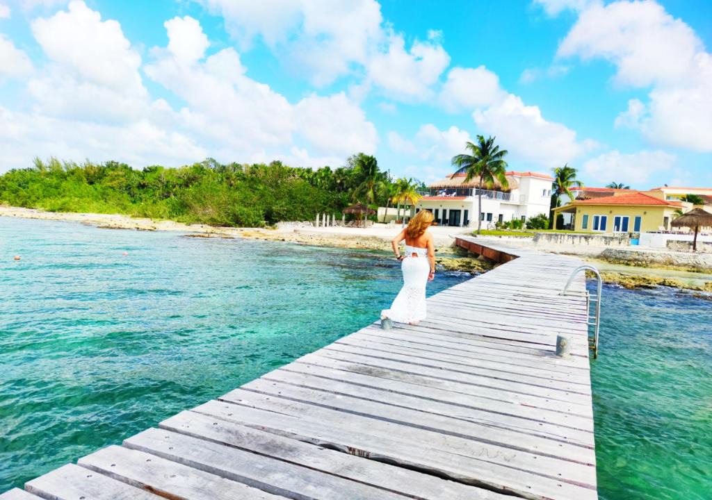 Costa Maya House | The Queen of Cozumel Beach House -Luxury Beachfront Villa- MILLION DOLLARS VIEW