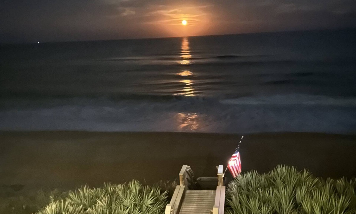 Painters Hill Apartment | The White House on Flagler Beach - Unit 11