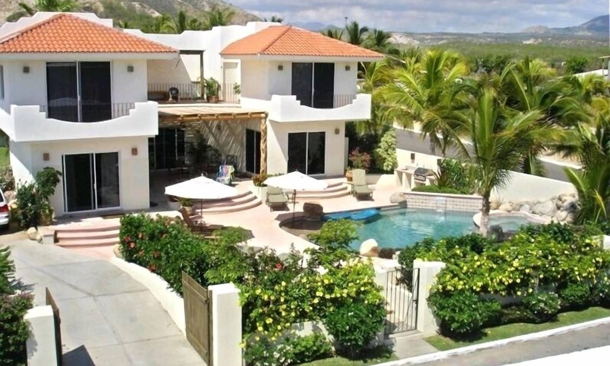 Santa Rosa Villa | Top 10 Rental - 6 Bedrooms/6 Baths, Pool/Spa, Private Community, Close to Beach