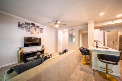 Smyrna Apartment | Tranquil Buckhead Hideaway