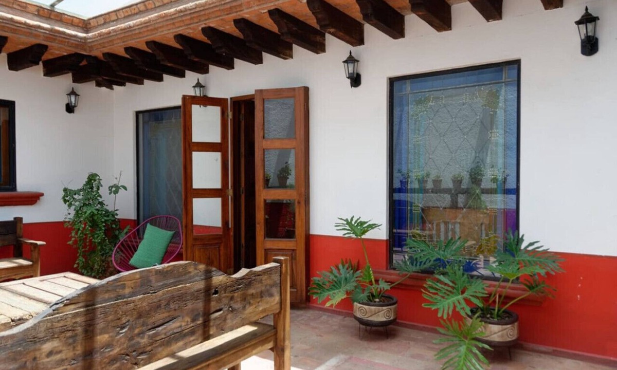 Historic Centre House | troje tradicional purépecha -live the experince-