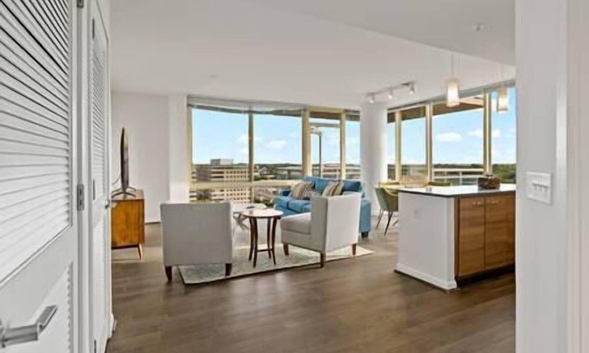 McLean Apartment | Unique Collection | Luxury | Tysons | Rooftop Pool