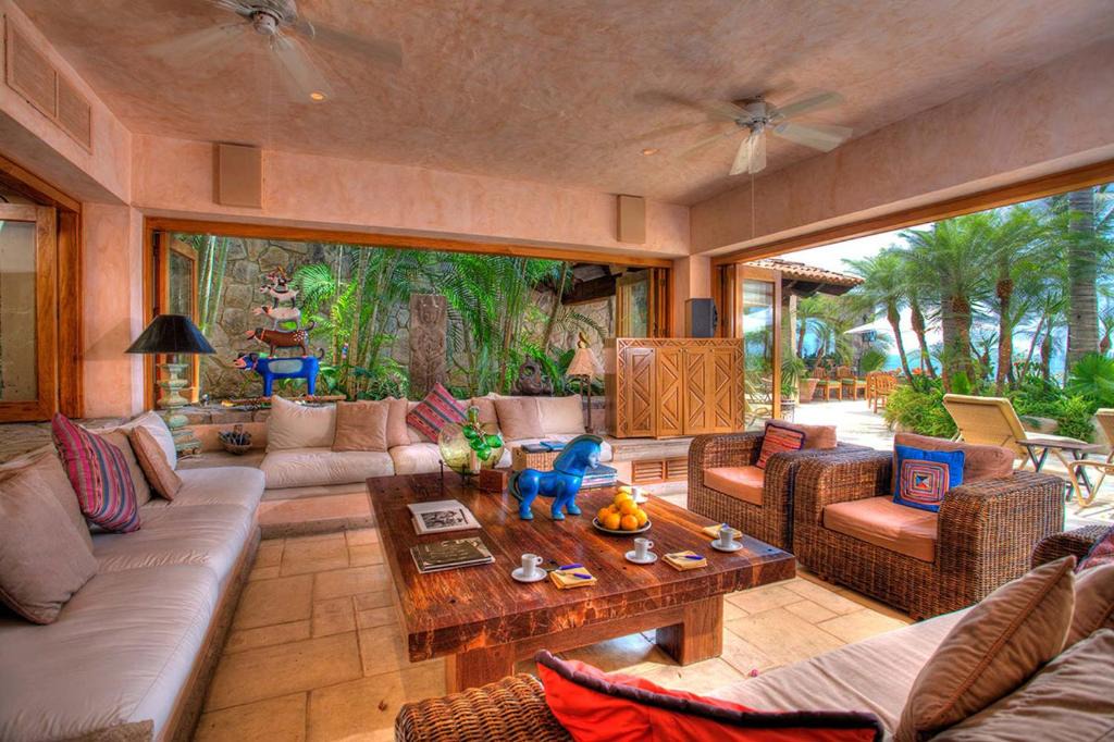 Conchas Chinas Villa | Villa Pam , Swiming pool , Ocean view