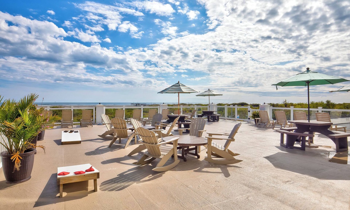 Wildwood Crest Hotel | Water's Edge Ocean Resort