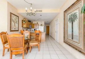 134 m² Condo ∙ 2 bedrooms ∙ 6 guests