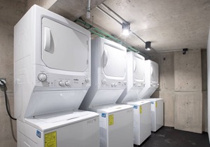 2 Elegant Jr Suites w/AC+Gym & Wonderful Rooftop