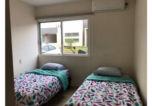Double bed dep all services / IV