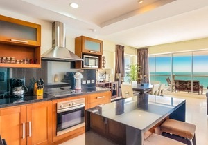 Encanto Living 803 Elegant 2 Bedroom Ocean Front