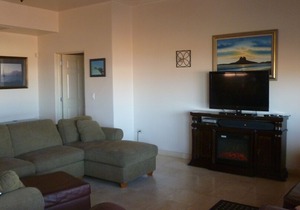 Walk to Beach and Marina- or take a swim in the new private pool!