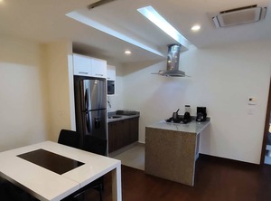 Santa Neighborhood | Lomas de Santa Fe