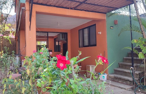 Ixtapa - Zihuatanejo Apartment | 1 Bedroom apartment, A/C, kitchen, 1 block from Playa La Ropa