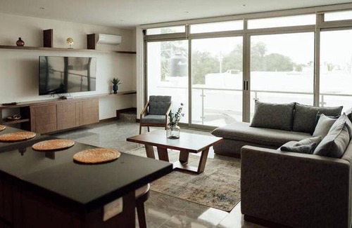 Aguascalientes Apartment | 121 m² Apartment ∙ 2 bedrooms ∙ 6 guests