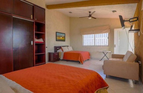 Balcones de Loma Linda House | 130 m² House ∙ 1 bedroom ∙ 5 guests