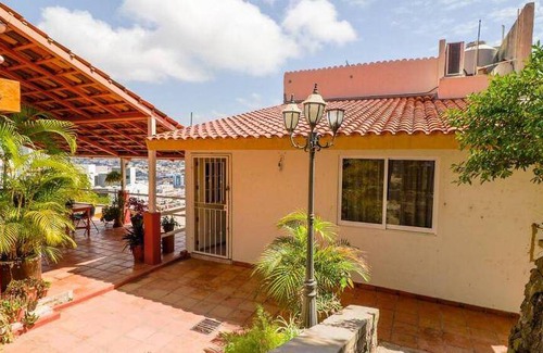Balcones de Loma Linda House | 130 m² House ∙ 1 bedroom ∙ 5 guests