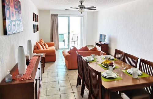 Akumal Condo | 2 Bedroom (3 beds) Beachfront Condo Akumal 201