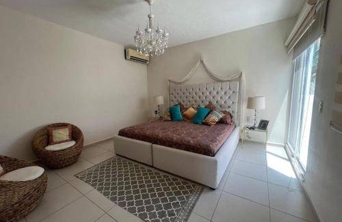 Granjas del Marques Villa | 220 m² Villa ∙ 4 bedrooms ∙ 12 guests