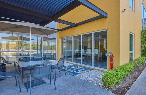 Irapuato Hotel | 28 m² Hotel ∙ 6 guests