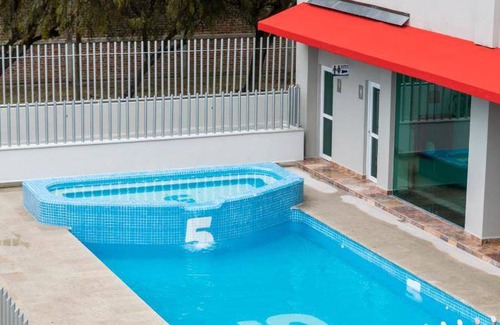 Leon Hotel | 38 m² Hotel ∙ 4 guests