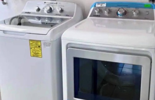 Juriquilla House | 5★ Beautiful house, for long stays, AC, King bed, roof garden, Wi-Fi