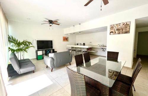 Playa Diamante Apartment | 88 m² Apartment ∙ 2 bedrooms ∙ 20 guests
