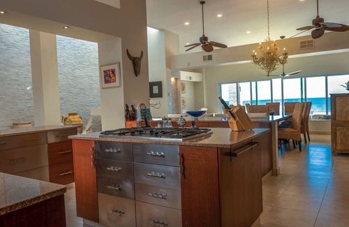 Las Conchas House | A Hidden Paradise: Spacious Beachfront Oasis - Perfect for Families and Retreats