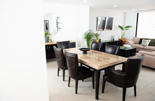 Aguascalientes House | Amplia y Familiar Cerca de FNSM, Isla SM, Necaxa y Centro