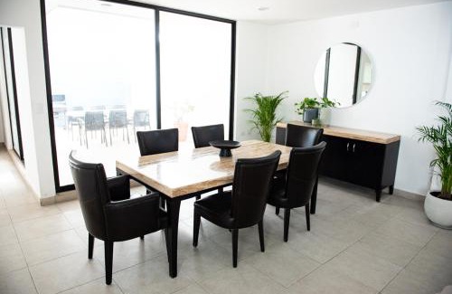 Aguascalientes House | Amplia y Familiar Cerca de FNSM, Isla SM, Necaxa y Centro