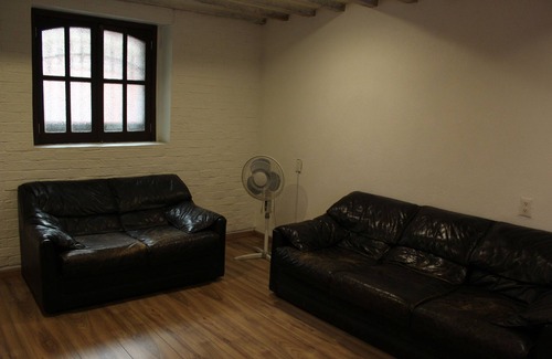Roma Norte Apartment | Amplio y cálido departamento en Colonia Roma/Warm And Spacious apartment