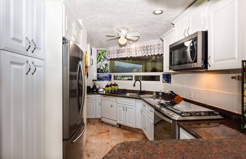 Marina Vallarta Condo | Beach Front Luxury at the Bay View Grand - Location! Location! Location!