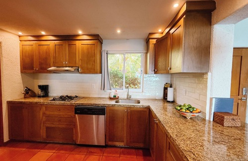 South Shore Hotel Area Condo | Beachfront Condo in Puerto Vallarta - Los Palmares