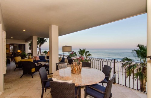 San Jose del Cabo Condo | Beachfront Penthouse in El Zalate 3bed 3bath
