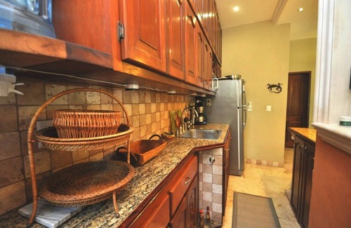 Gonzalo Guerrero Condo | Best Condo - Ground Floor - Next to Pool - free Phone, WIFI & Cleanings
