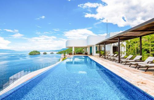 Mismaloya Apartment | Blue Horizon 201