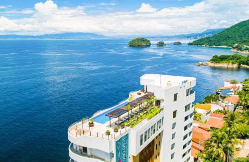 Mismaloya Apartment | Blue Horizon 201