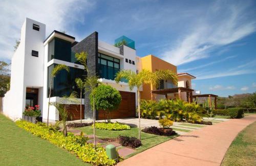 La Cruz de Huanacaxtle House | BRISAS 5 CASA de playa ENTRE VALLARTA Y SAYULITA