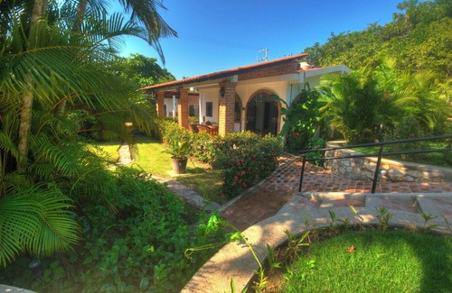 Higuera Blanca House | Bungalows Las Margaritas 2