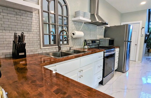 Valle de Guadalupe Hotel | Calle Principal 842