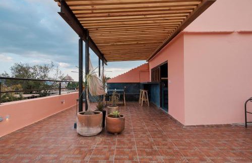 Ruta Independencia House | Casa Alta Vista Terraza diseno ubicacion AC