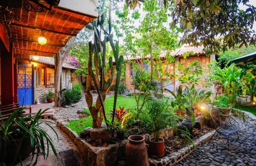 Ajijic House | Casa Aurora Garden Retreat