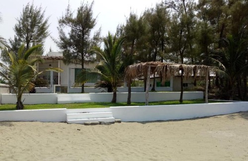 Casitas House | Casa Blanca En La Playa