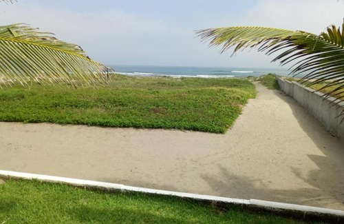 Casitas House | Casa Blanca En La Playa