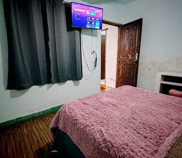 Santa Lucia House | Casa Cálida Relajante y Céntrico con Estacionamiento