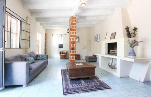Allende House | Casa caracol